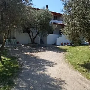 House Eugenia Szárti