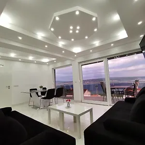 Apartman Blazevic, Heated Pool&jacuzzi Horvátország