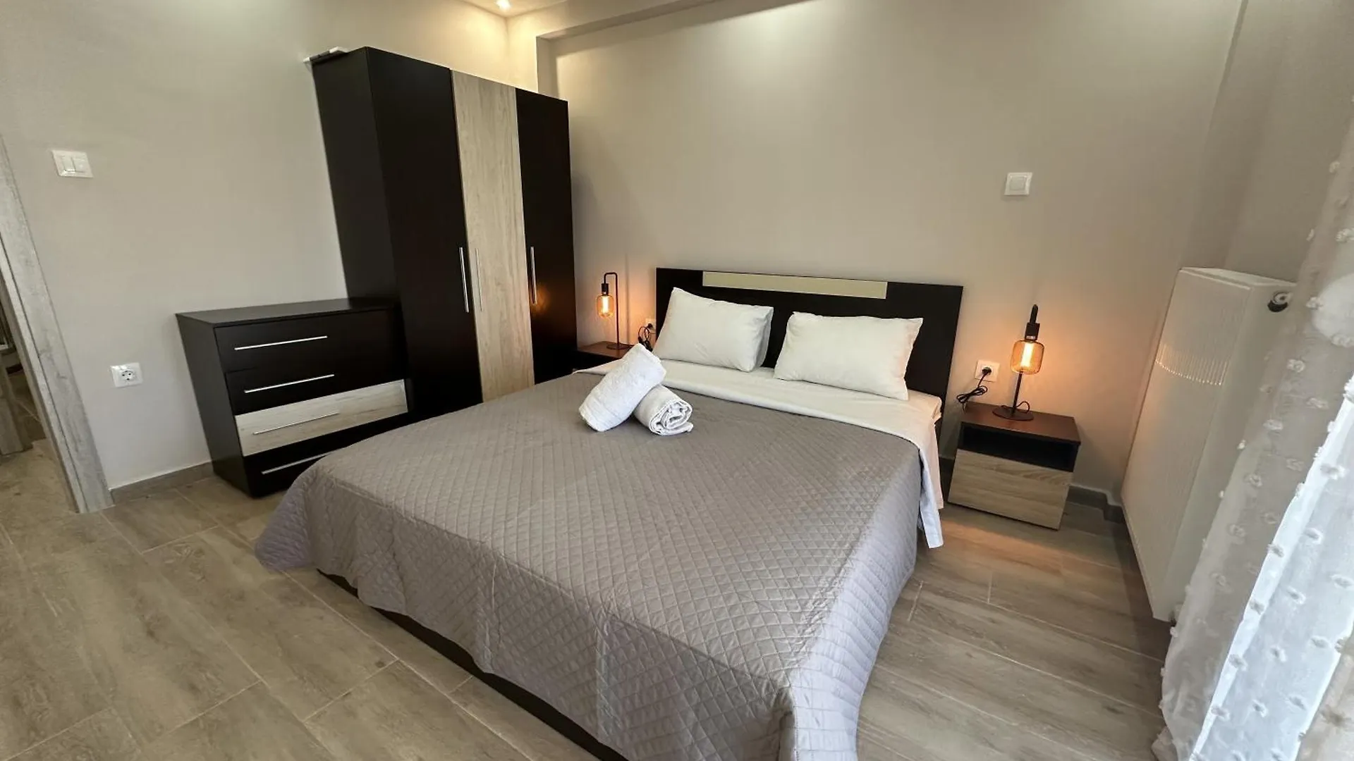 Minimalist Apartments W/ View Thessaloniki Greece